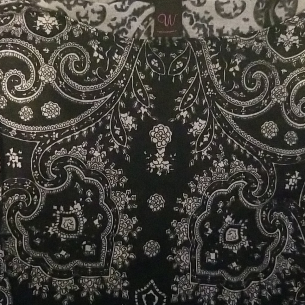 Blouse - Picture 2 of 3